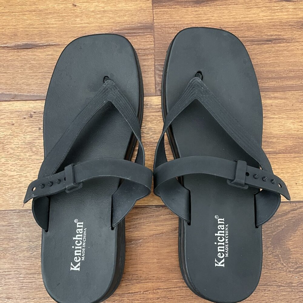 Black Platform Flip Flop Sandals – Adjustable Strap – Size 41